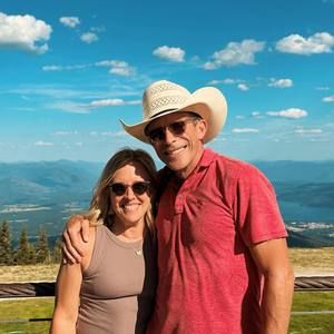 Meet your Posher, Cindy